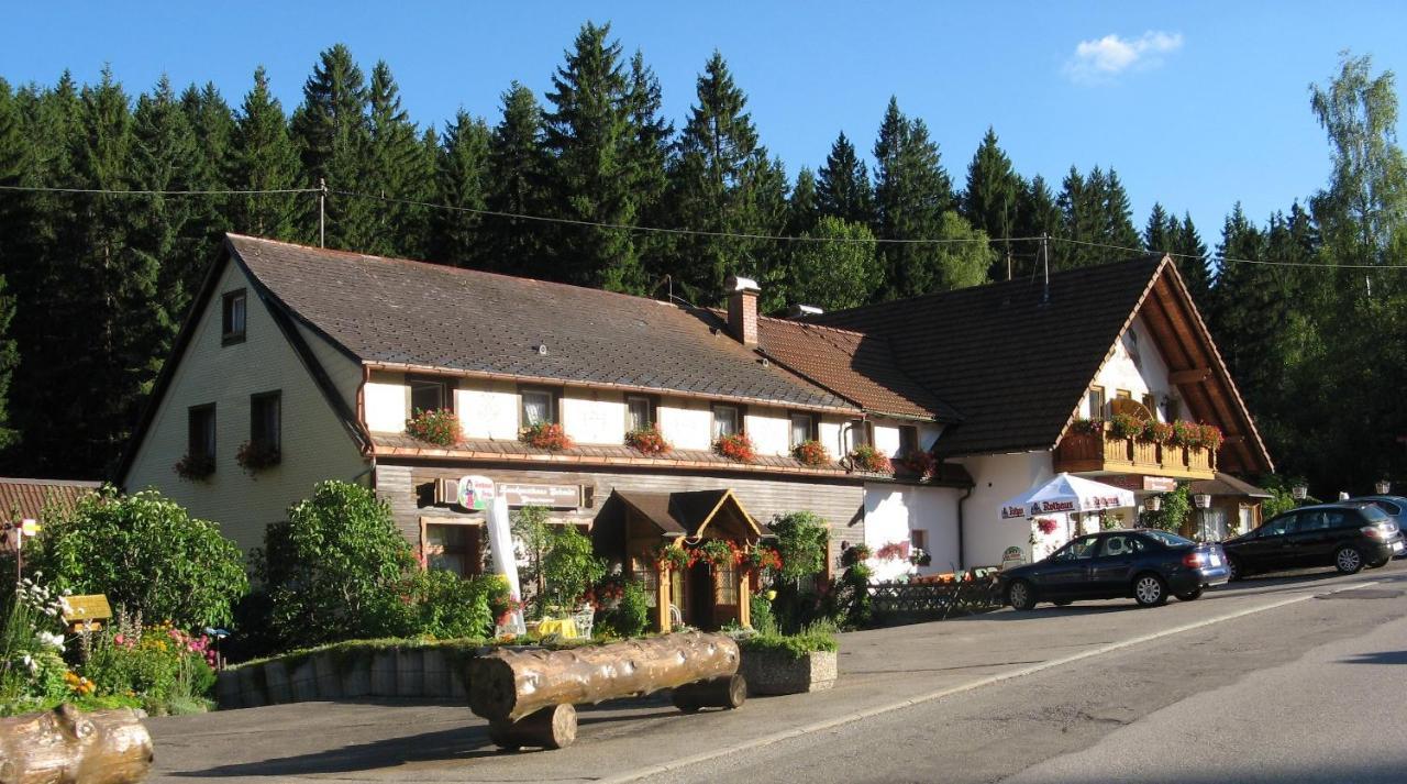 Отель Landgasthaus Gemsennest Фельдберг Экстерьер фото